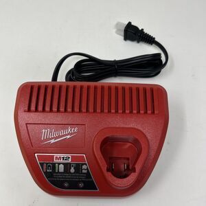 Milwaukee M12 12 Volt Charger Red Lithium-Ion 48-59-2401